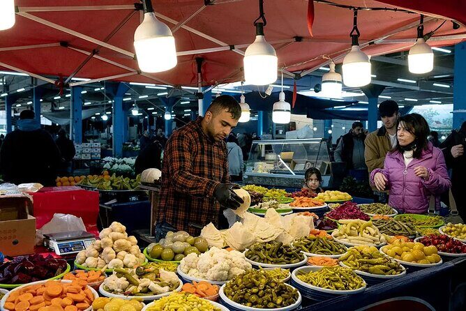 Cosmopolitan Kurtulu: Istanbuls Neighborhood of Taste - FAQ