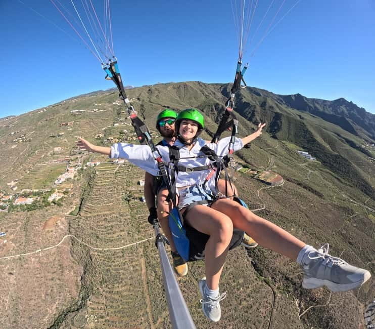 Costa Adeje, Paragliding with pick up service and 5 free photos! - Summary: Is It Worth It?