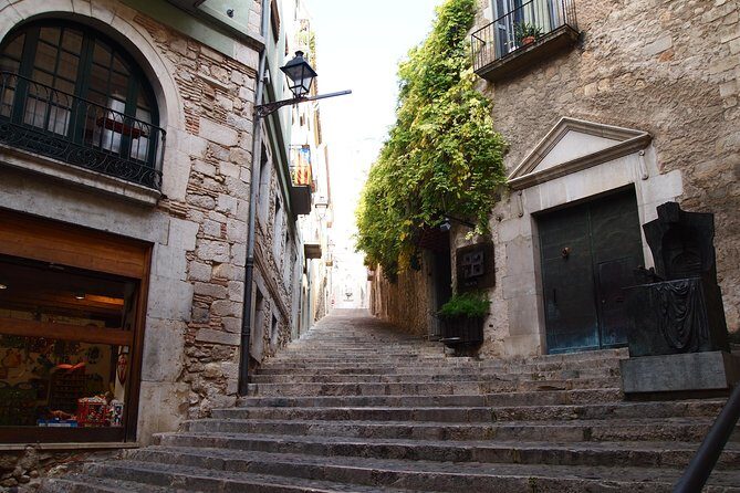 Costa Brava and Girona Small Group Easy Hike from Barcelona - FAQs