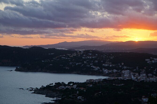 Costa Brava Coast Hike and Snorkel from Barcelona with Lunch - Key Points