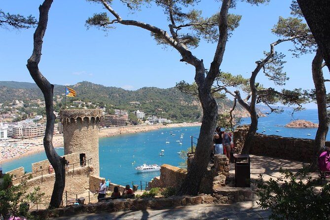 Costa Brava Day Tour with Boat Trip from Barcelona - Key Points
