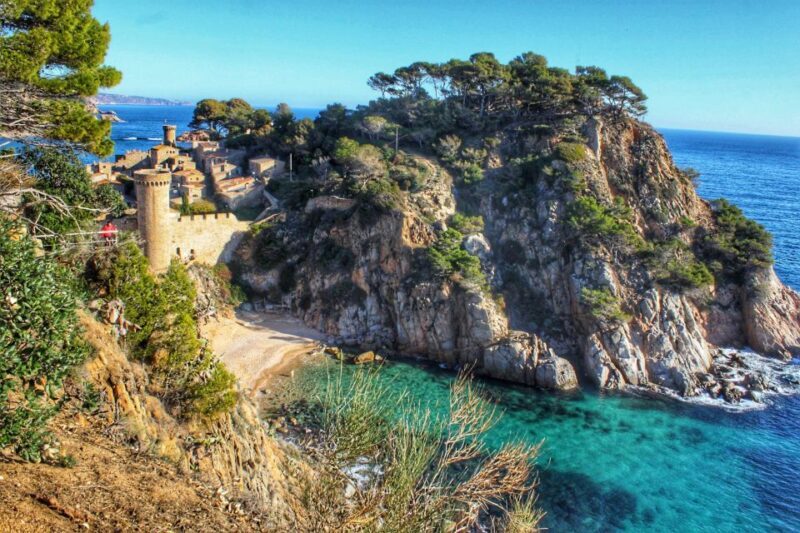 Costa Brava: Discovering Coastline, Tossa de Mar and Lunch - Snorkeling in the Mediterranean