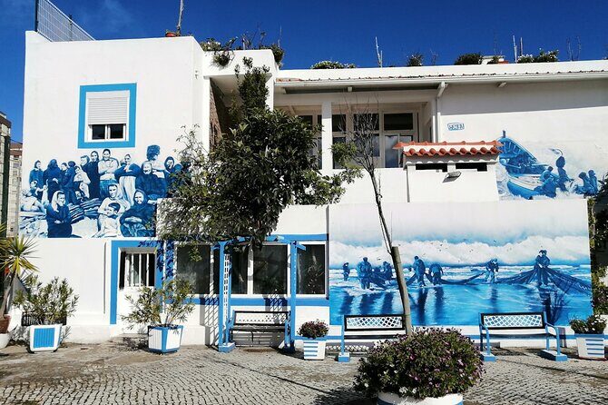 Costa da Caparica: Beach & History - Who Would Enjoy This?