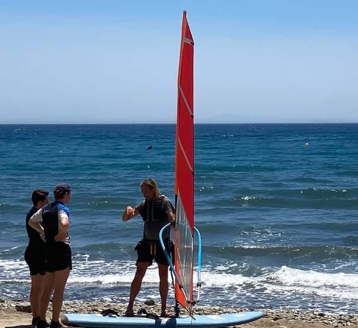 Costa del Sol: Beginner class Dynamic Windsurfing - Frequently Asked Questions