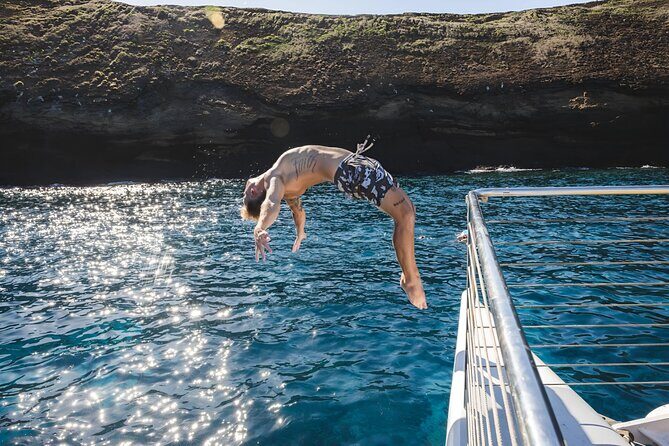 Costa Rica Catamaran Private Sunset Tour with Drinks - Setting Sail from Tamarindo