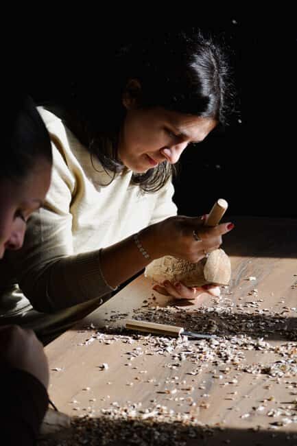 Cotignac: Wood Sculpture Studio - FAQ