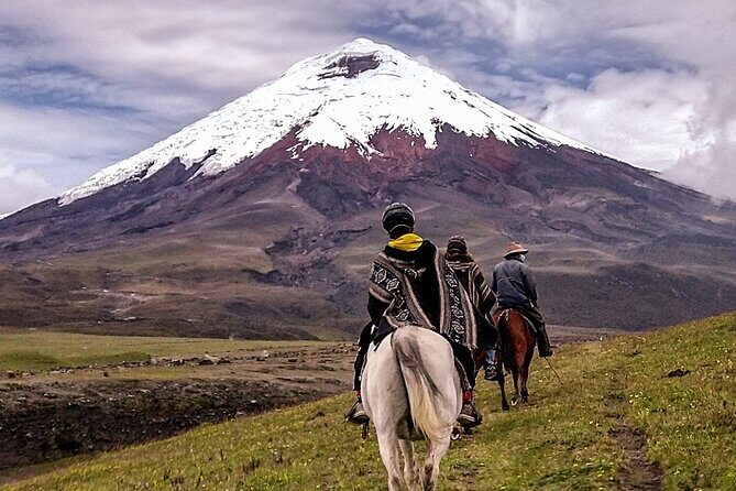 Cotopaxi tour from Quito -horseback ride and hike-NO TOURISTY way - FAQ