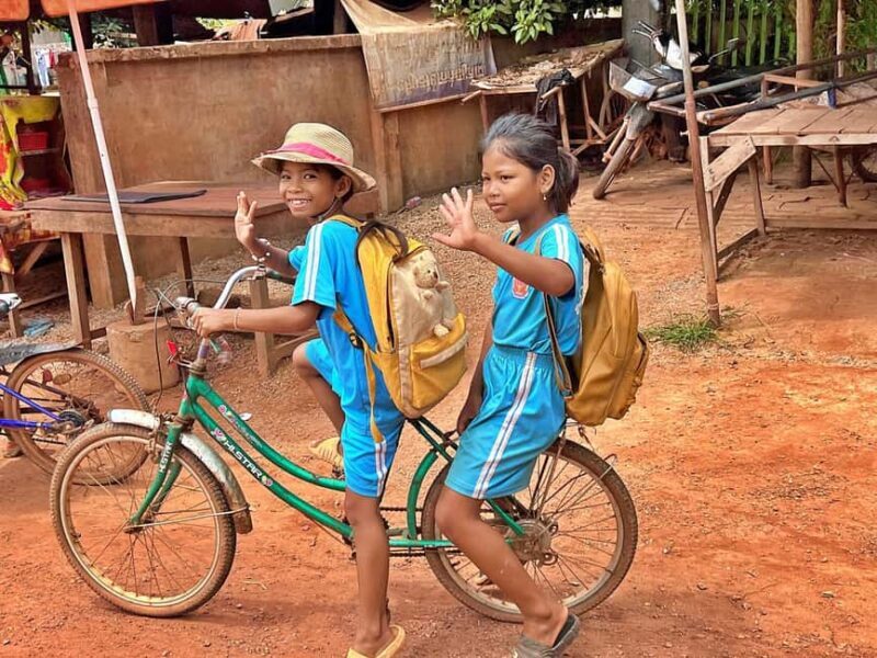 Countryside & Floating Village Tour by vintage jeep - FAQ