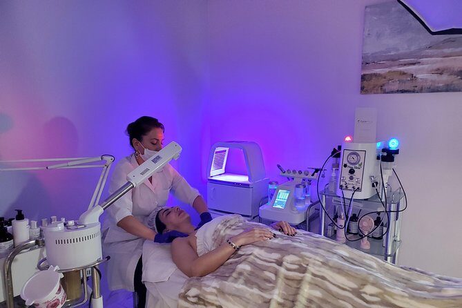 Couples Massage and Facial - FAQ