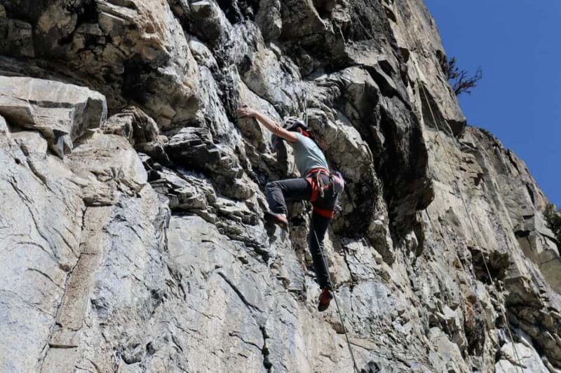 Coyhaique: Rock climbing day tour all included - An Introduction to Coyhaique’s Rock Climbing Experience