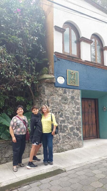 Coyoacán: A Tour of Coyoacán's Cinema, Arts, and Culture - A Closer Look at Artistic and Cultural Spots