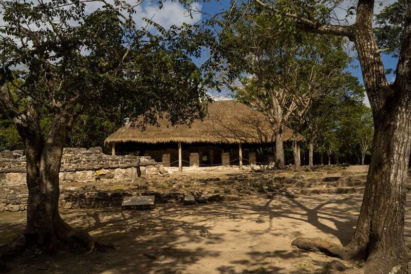 Cozumel: Mayan Ruins Guided Tour with Snorkeling & Lunch - Who Should Consider This Tour?