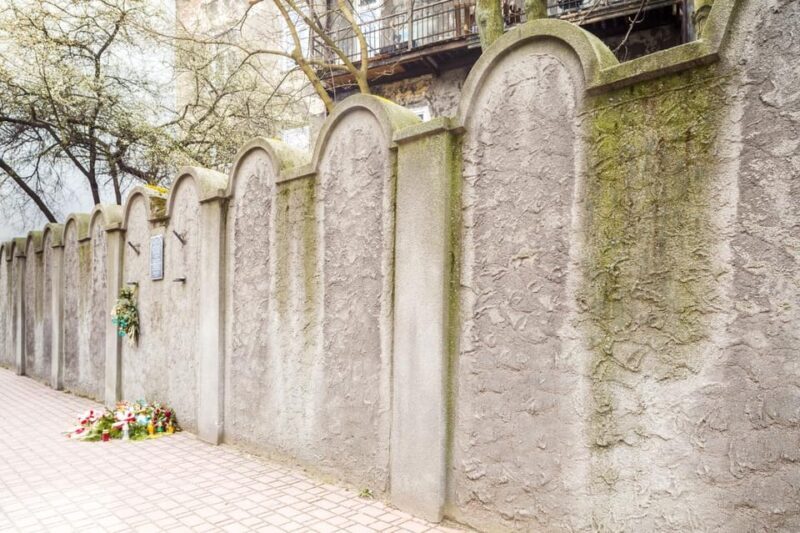 Cracow - Guided Tour of the Jewish Ghetto - Cracow - Guided Tour of the Jewish Ghetto: A Deep Look into History