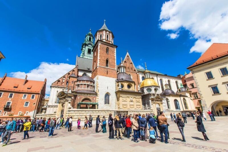 Cracow: Wawel Castle & Cathedral, Rynek Underground & Lunch - Is This Tour Right for You?