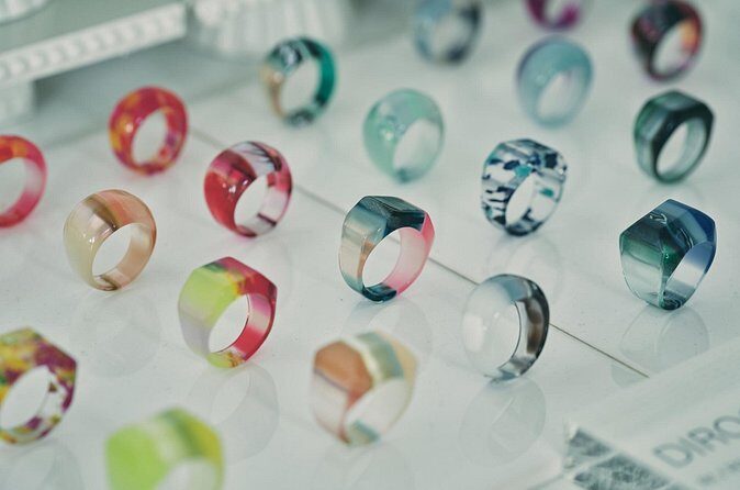 Craft a Unique and Colorful Ring Using Glasses Materials at KISSO - Key Points