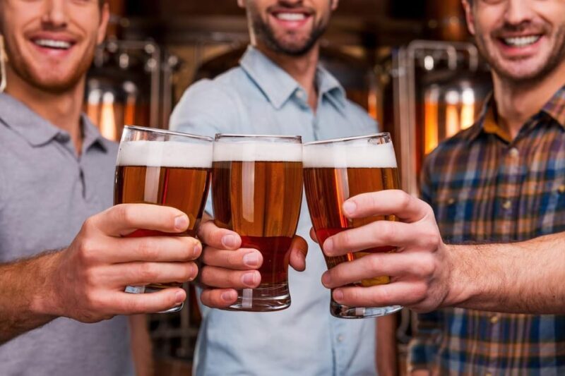 Craft Beer Crawl Madrid: Discover Madrid, one pint at a time! - Exploring Madrid’s Neighborhoods and Bars