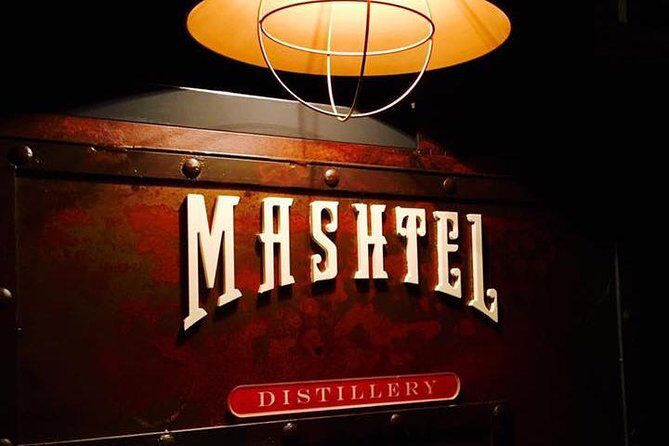 Craft Gin and exclusive brandies in unique distillery - The Value of This Experience