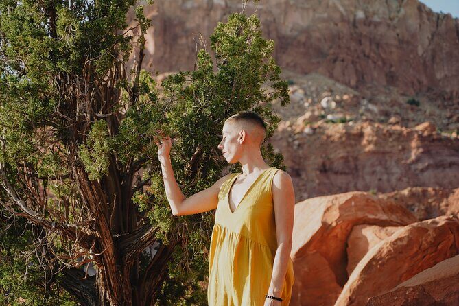 Create Energetic Flower Essences and Reconnect with Nature - An Authentic Journey Into Nature and Self: Create Energetic Flower Essences and Reconnect