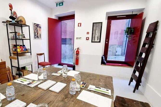 Create Watercolour With Hugo do Lago in Porto - An Artistic Spin on Porto: What to Expect