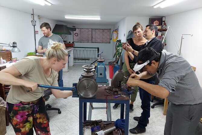 Create Your Own Colombian Emerald Ring - Who Would Love This Experience?