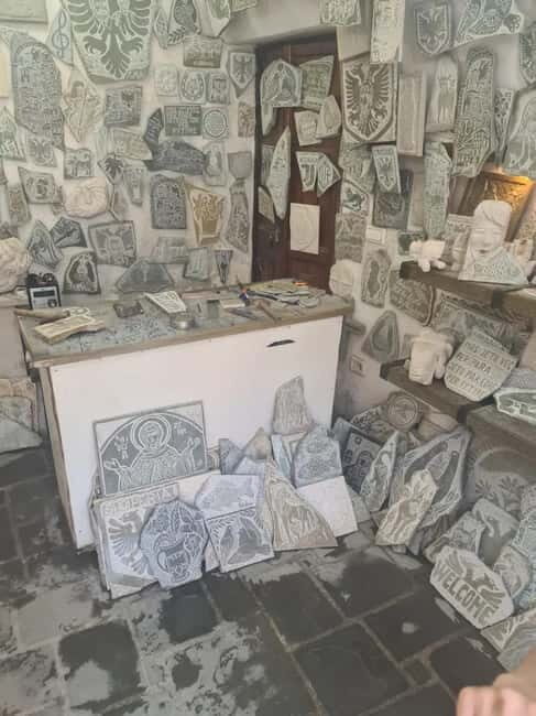 Create Your Own Eternal Souvenir in Gjirokaster - Key Points