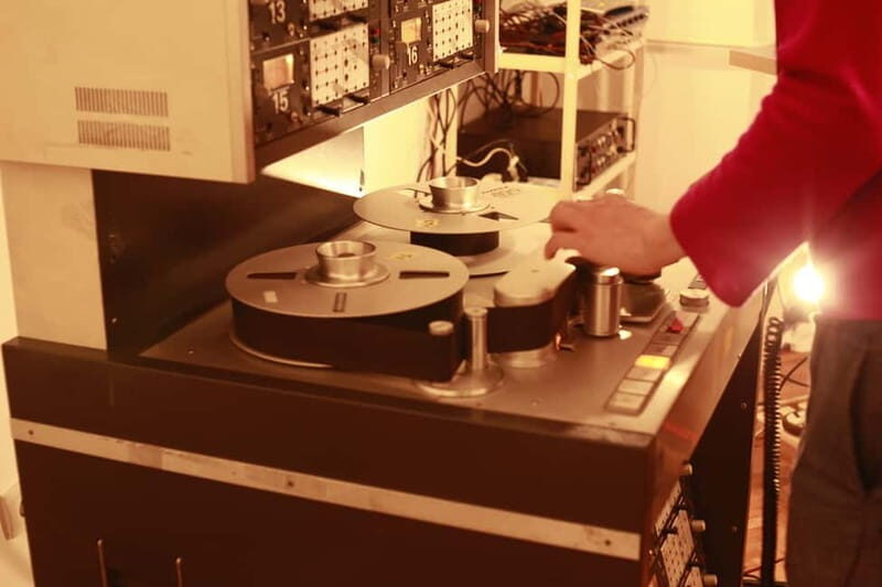 Create Your Own Music and Analog Tape Recording in Novi Sad - A Deep Dive into the Experience