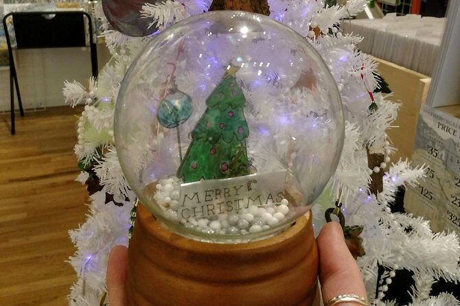 Create Your Own Winter Snow Globe in Estes Park - Why This Experience Works for You