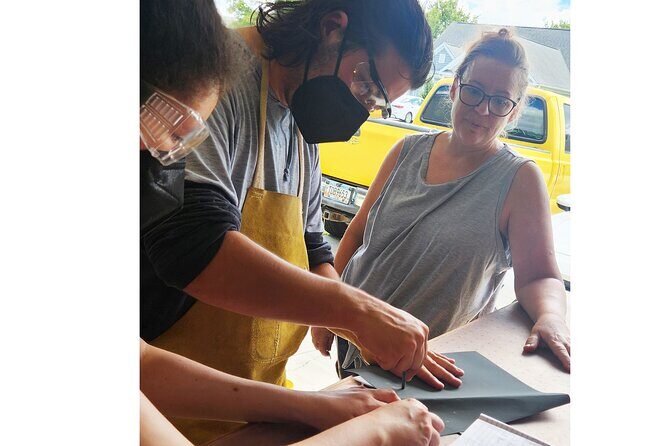 Creative Upcycling Art Classes - Key Points