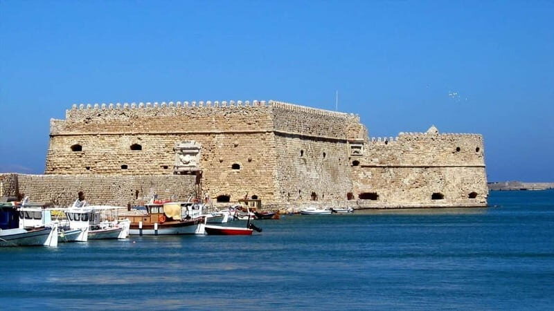 Crete : Guided Private Day Trip Knossos & Heraklion - Key Points