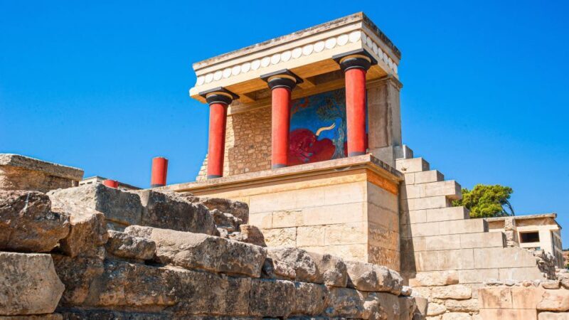 Crete: Knossos Palace, Archaeological Museum & Heraklion - Key Points