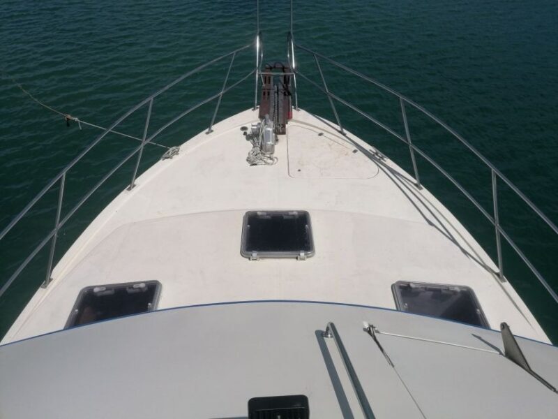 Crete: Snorkeling Boat Trip with Lunch and Transfer - Authentic Experiences Highlighted in Reviews
