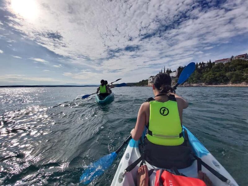 Crikvenica: Coastline Guided Kayak Tour with Viewpoint Hike - Why This Tour Works Well