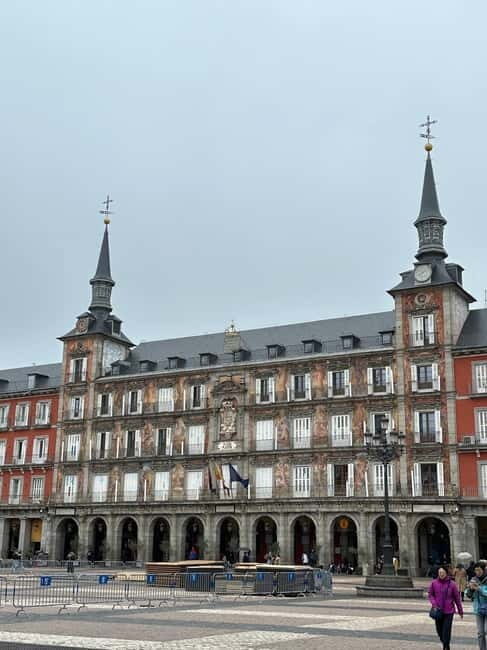 Crimes: the darkest side of Madrid - Key Points