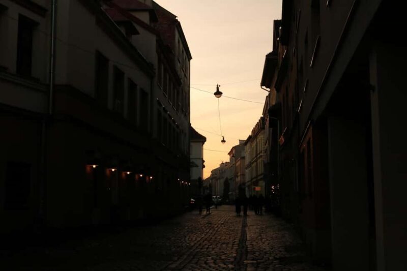 Criminal Kazimierz: In the Footsteps of the Krakow's Vampire - Exploring the Dark Side of Kazimierz: An Honest Review