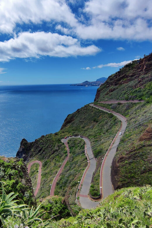 Cristo Rei Guided TukTuk Tour (From Funchal) - Key Points