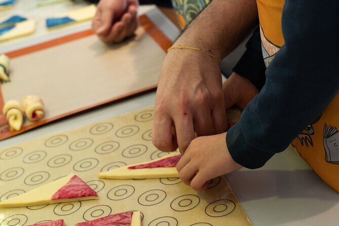 Croissants Baking Class near Eiffel Tower - An In-Depth Look at the Croissants Baking Class Near the Eiffel Tower