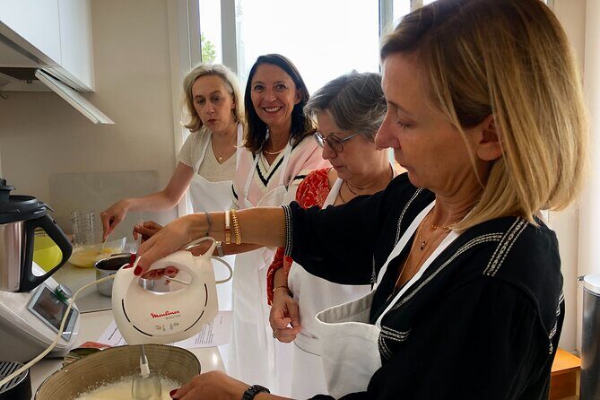 Croix Rousse Market & Rooftop Cooking Class in Lyon - Key Points
