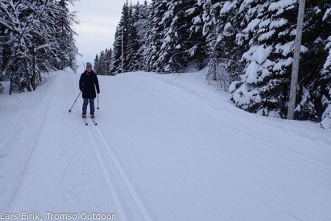 Cross-Country Ski Lesson for Beginners in Tromso - An In-Depth Look at the Tromso Cross-Country Ski Experience