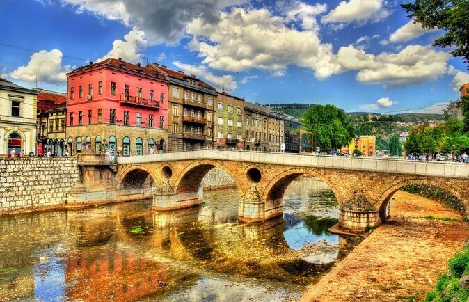 Crossroads of Cultures - Sarajevo Walking Tour - Discover Sarajevo’s Crossroads of Cultures with a Walking Tour