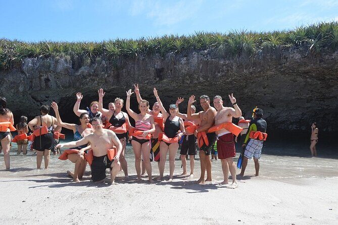 Cruise in Marietas Island with Lunch and Open Bar - A Detailed Look at the Cruise Experience
