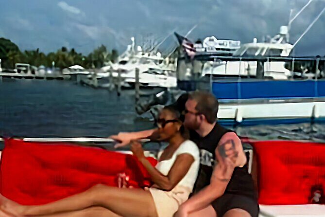 Cruise the Palm Beach Intracoastal on a 90 minute Tour - Who Will Love This Tour?