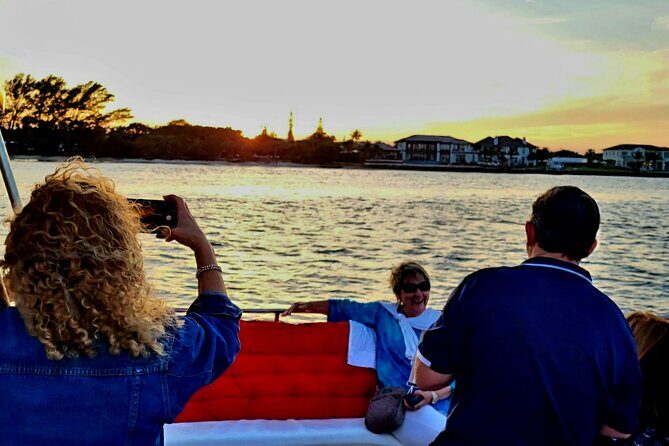 Cruise the Palm Beach Intracoastal on a 90 minute Tour - FAQ