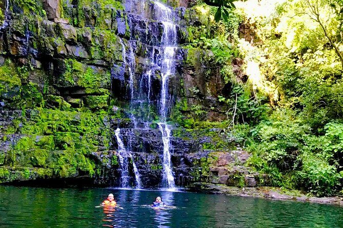 Crystal Fall - day tour in a reduced group - An In-Depth Look at the Crystal Fall Tour