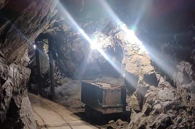 Crystal Gold Mine Tour With Emerald Strike Combo Deal - Frequently Asked Questions