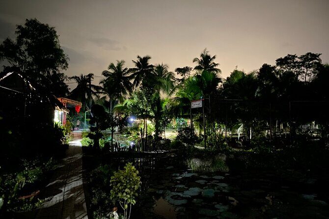 Cu chi Tunnel & Mekong Delta Full Day BBQ Lunch Lux Group 10 pax - Frequently Asked Questions