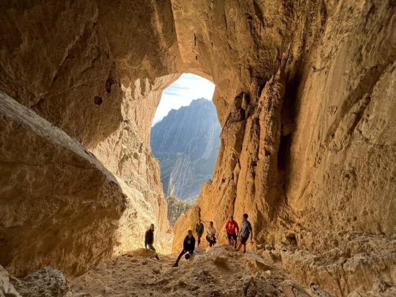 Cueva de la Virgen: Adventure and Nature in the Mountains - Cueva de la Virgen: Adventure and Nature in the Mountains
