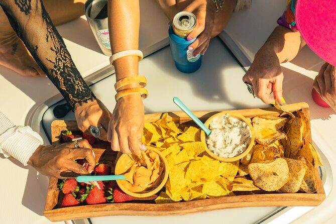 Culebra All Inclusive Luxury Private Yacht Tour - Key Points