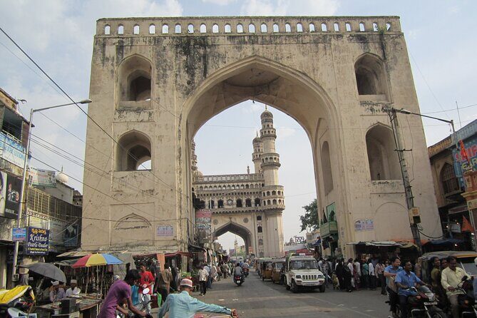 Cult Immersions 2 - Charminar & Chowmahallah Palace Private Tour - FAQ