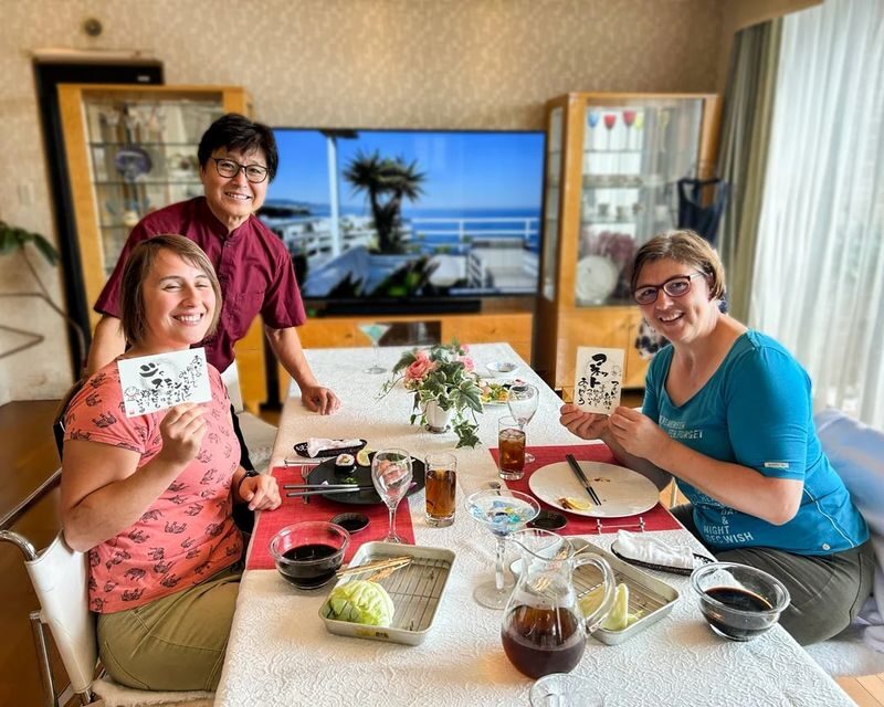 Cultural Cooking Class Featuring Ramen Sushi and Tea Ceremony - A tea ceremony in Katsuji’s home