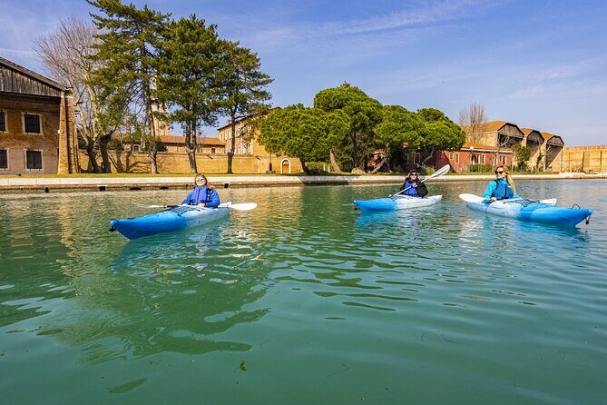 Cultural Kayak Tour: Discovering the Citys Canals - A Detailed Look at the Experience
